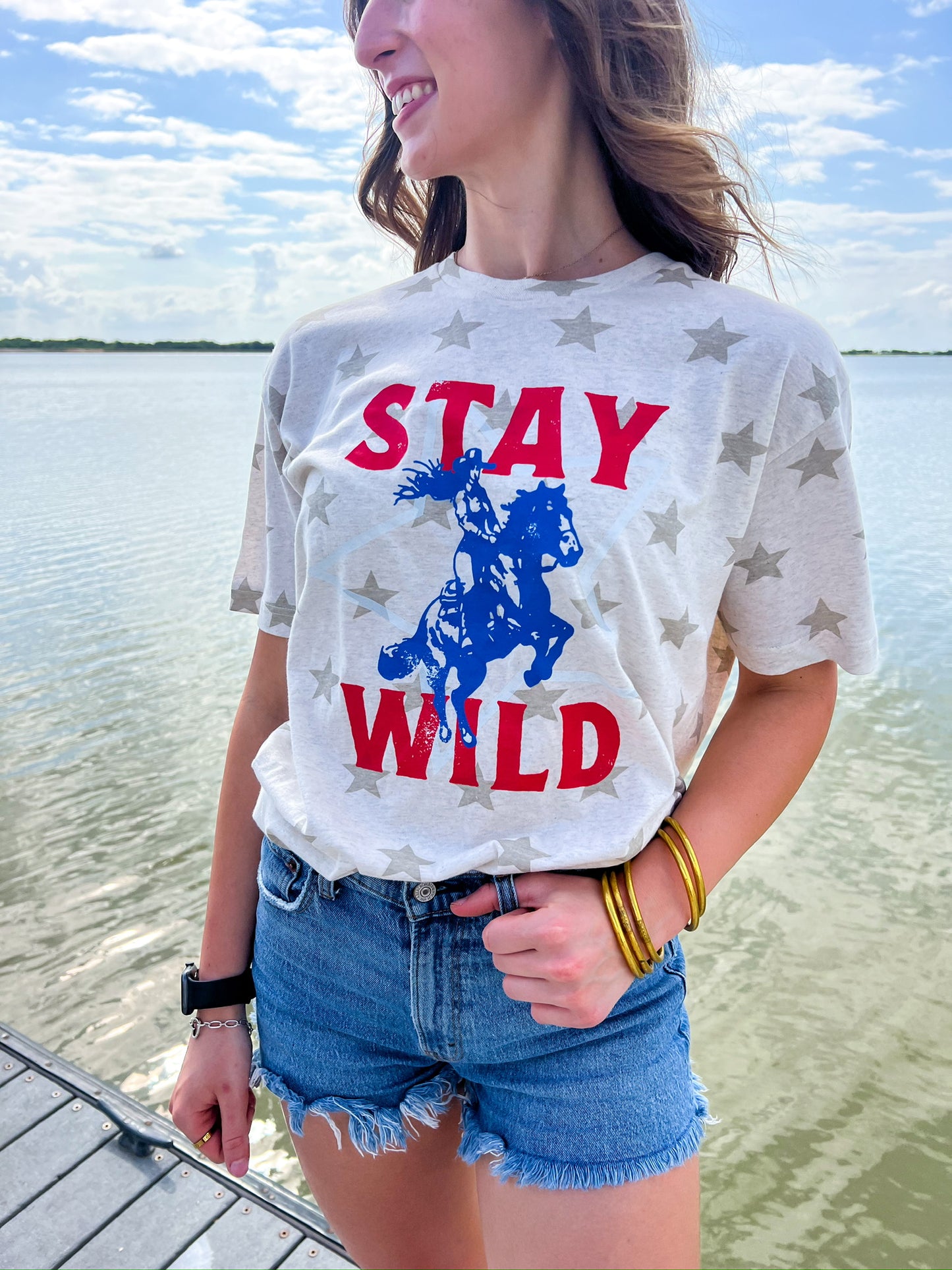 STAY WILD TEE