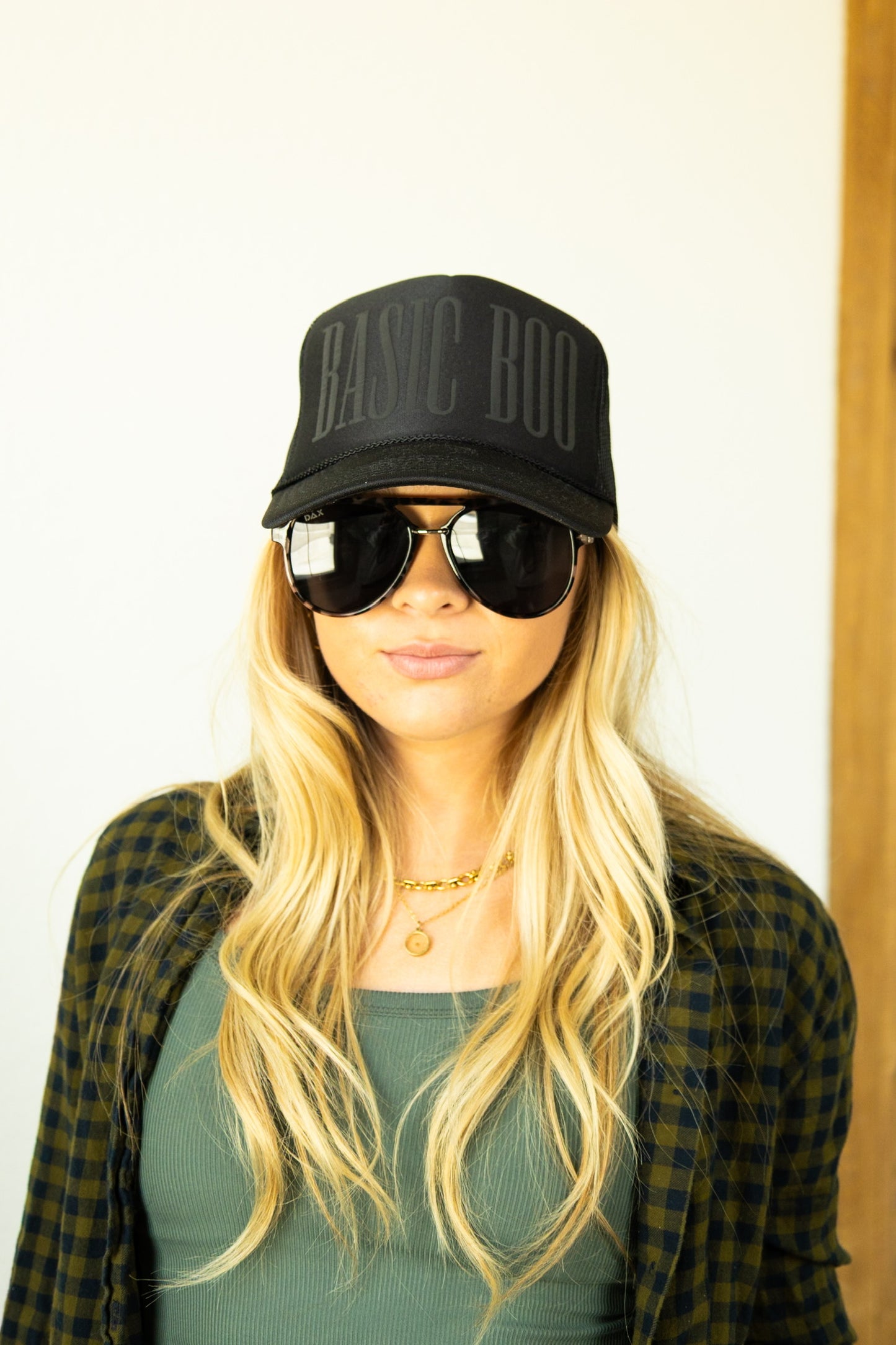BASIC BOO PUFF TRUCKER HAT