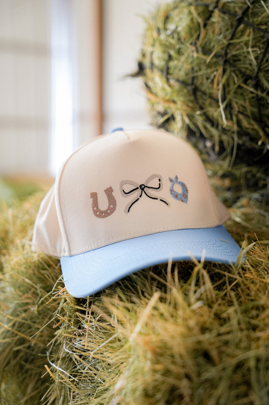 COWGIRL ESSENTIALS CANVAS CAP