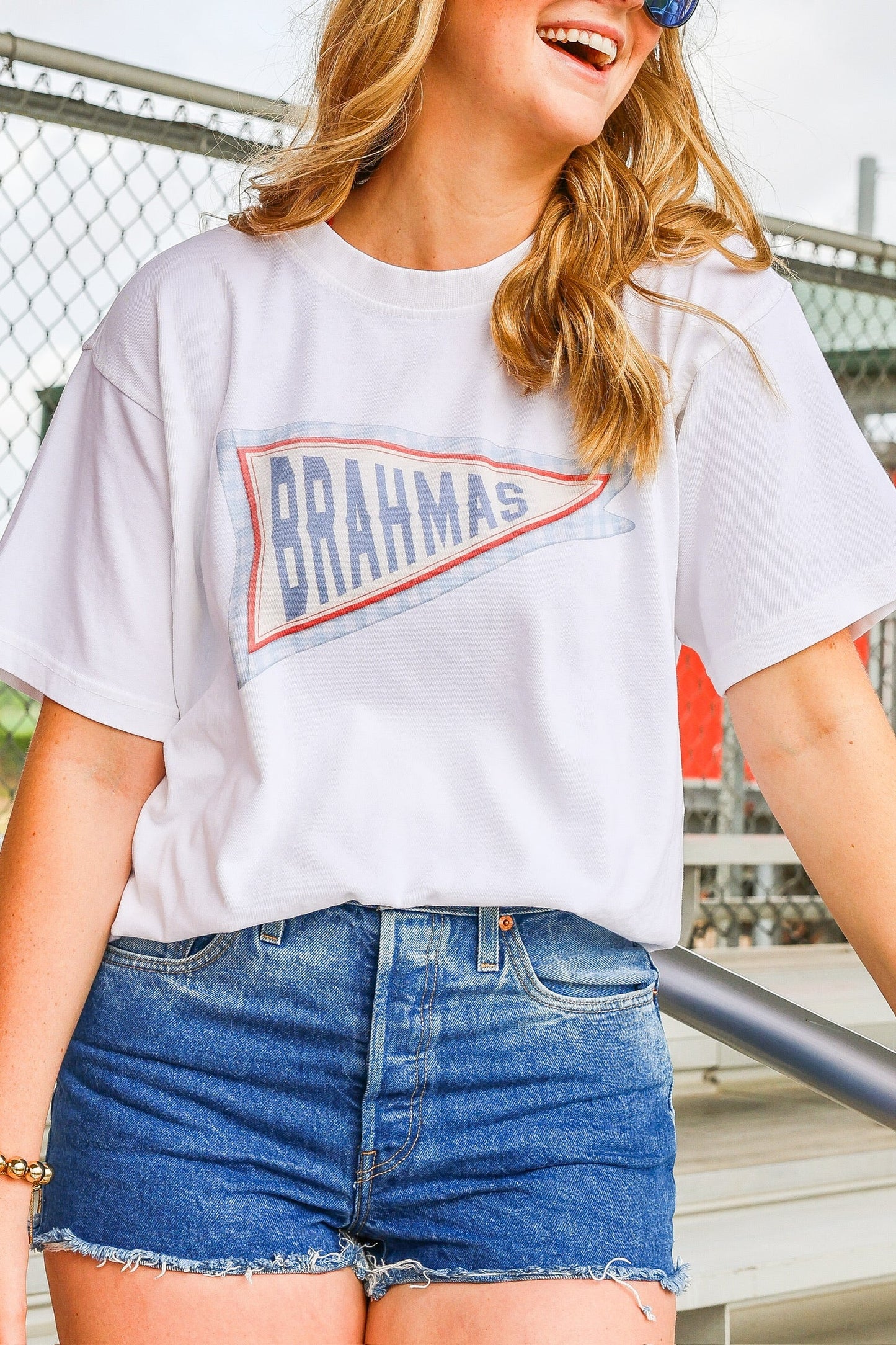 TEAM FLAG CUSTOM TEE