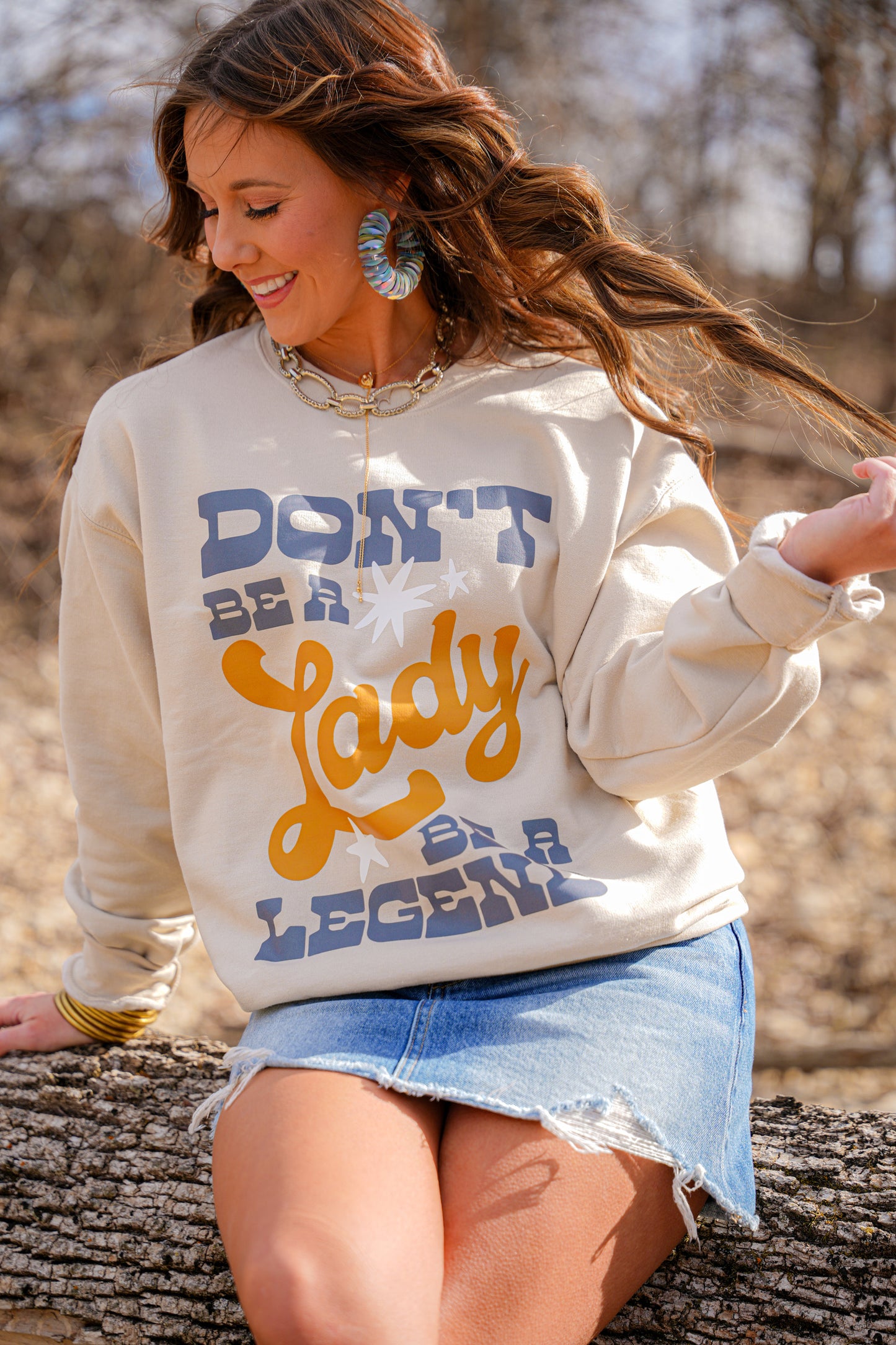 BE A LEGEND CREWNECK