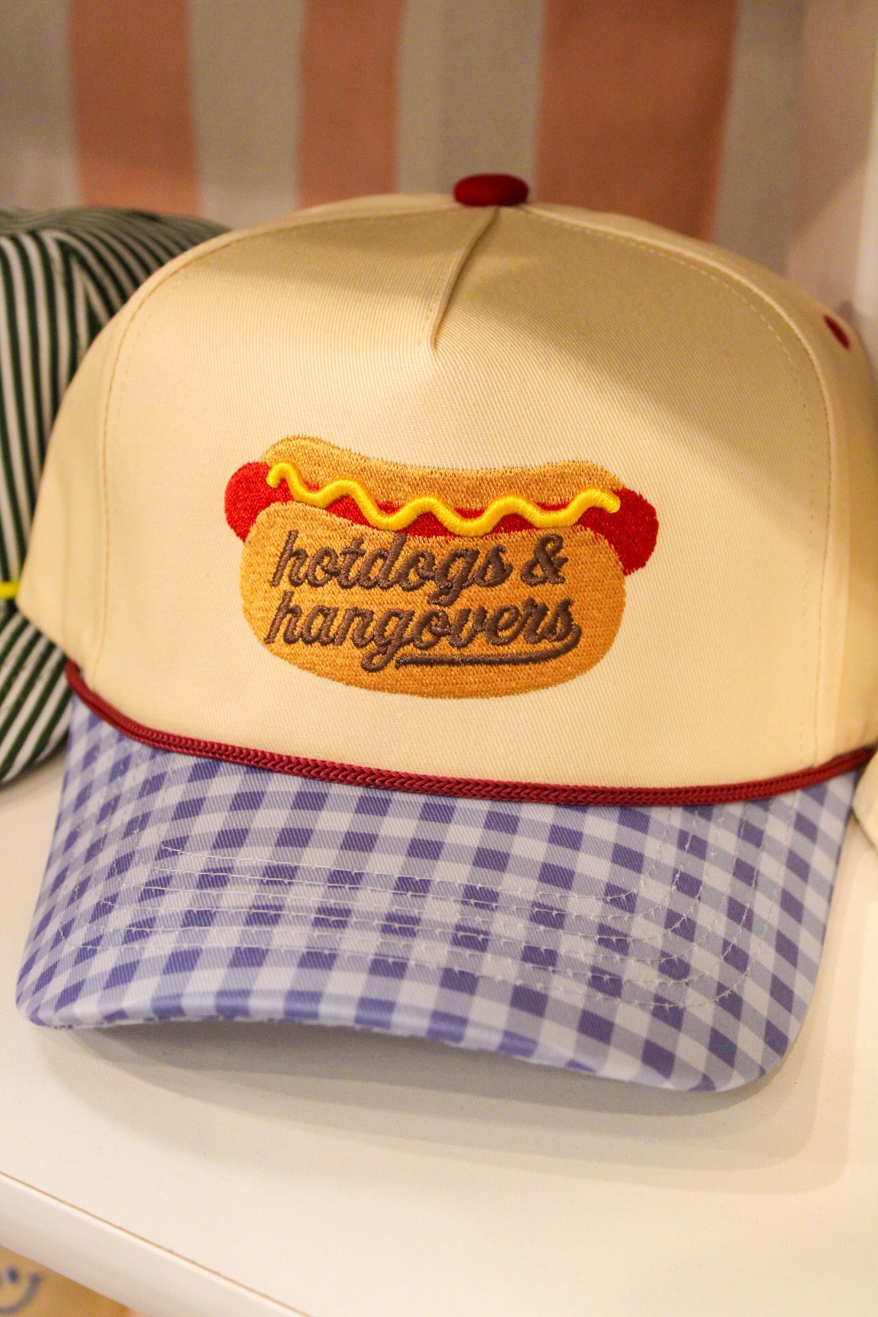 HOTDOGS & HANGOVERS CANVAS CAP