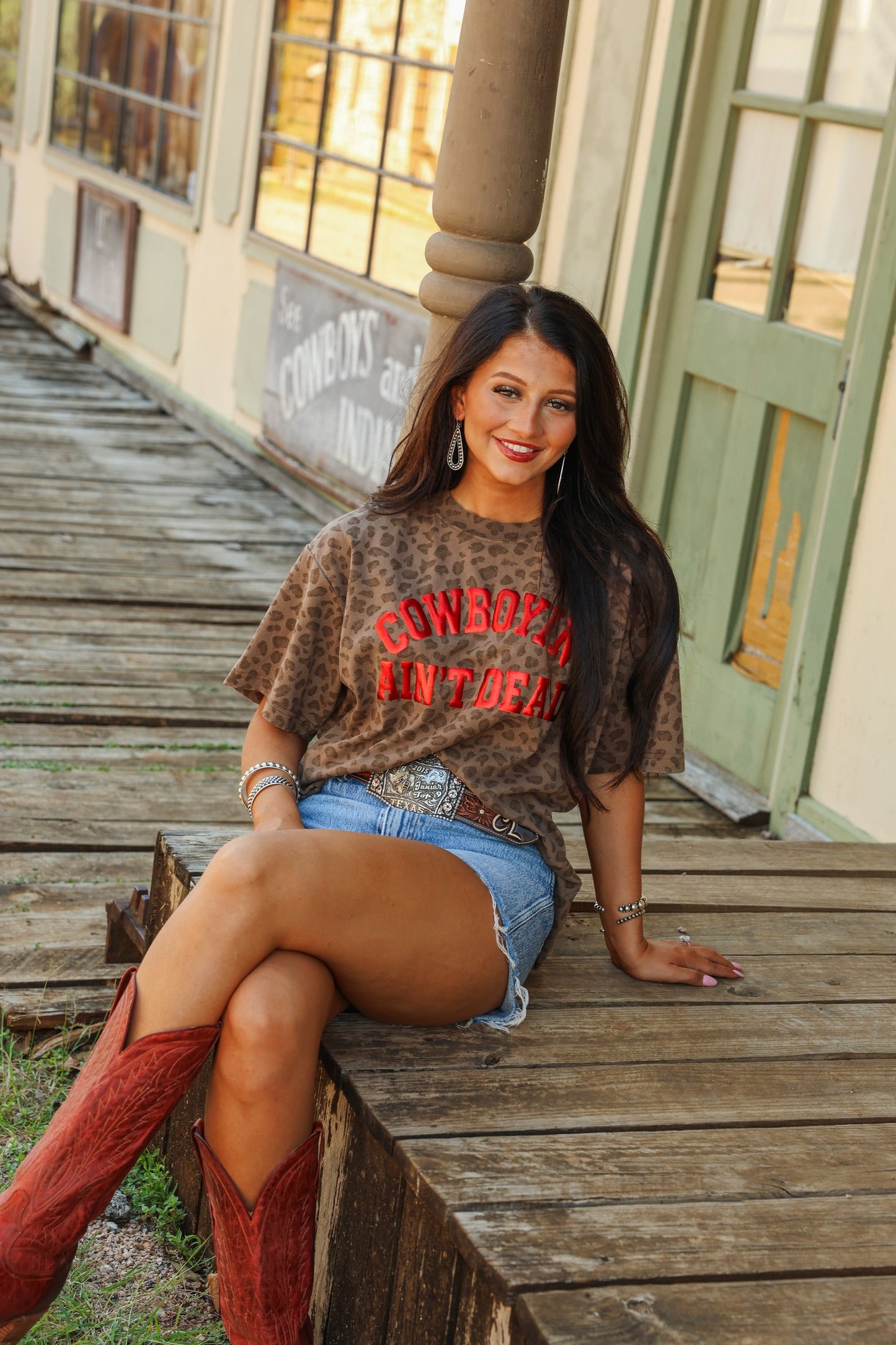 COWBOYIN' AIN'T DEAD TEE