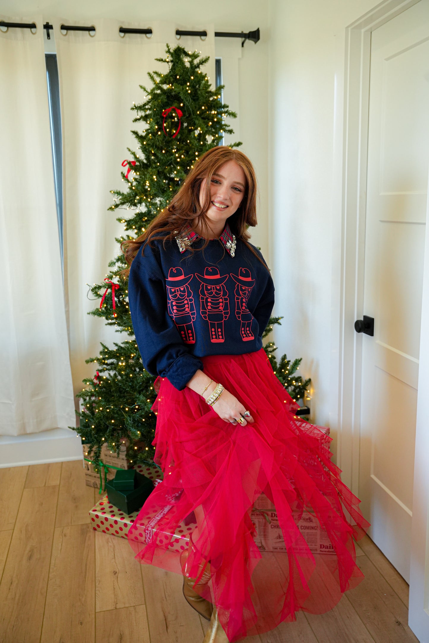 COWBOY NUTCRACKER CREWNECK