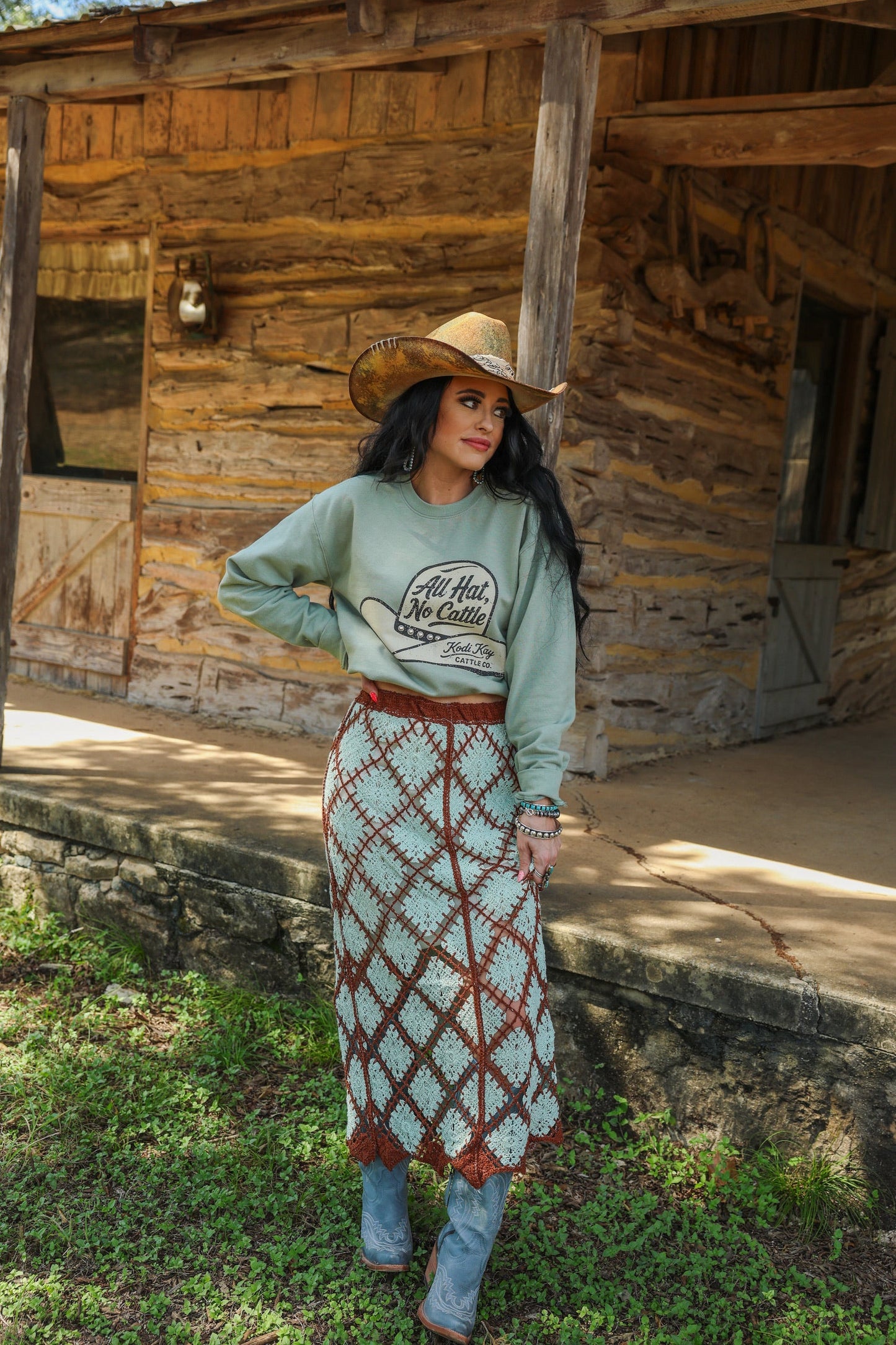 ALL HAT, NO CATTLE TEE | CREWNECK