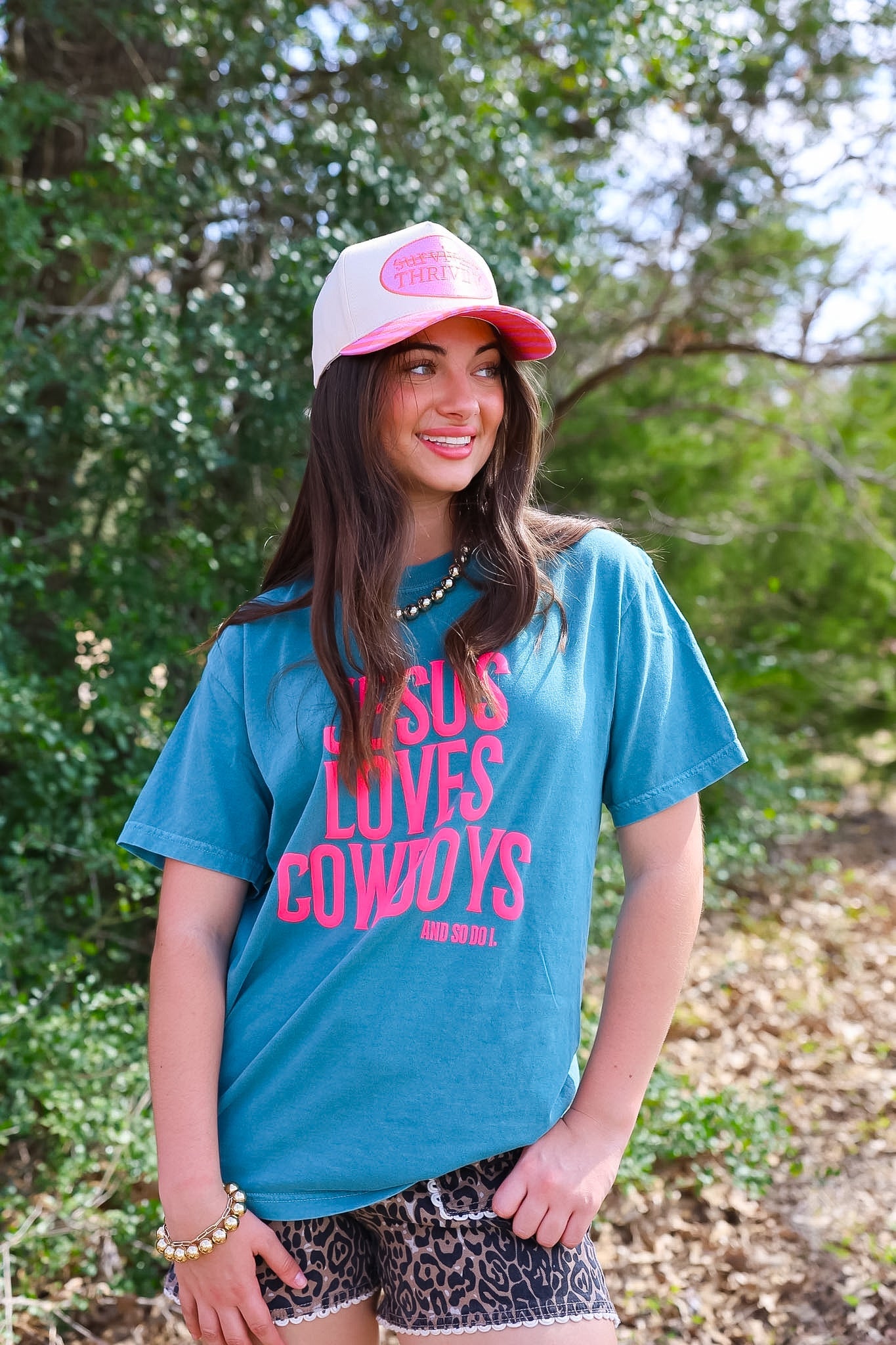 JESUS LOVES COWBOYS TEE | CREWNECK