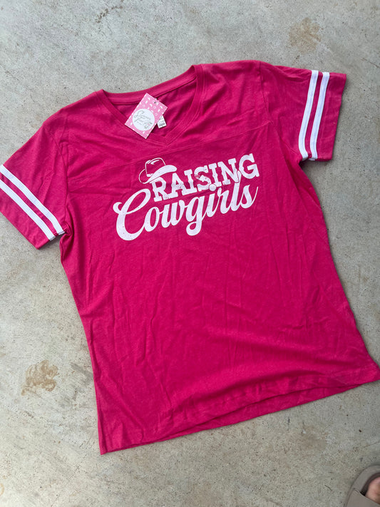 RAISING COWGIRLS TEE