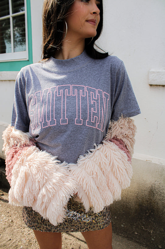 SMITTEN TEE