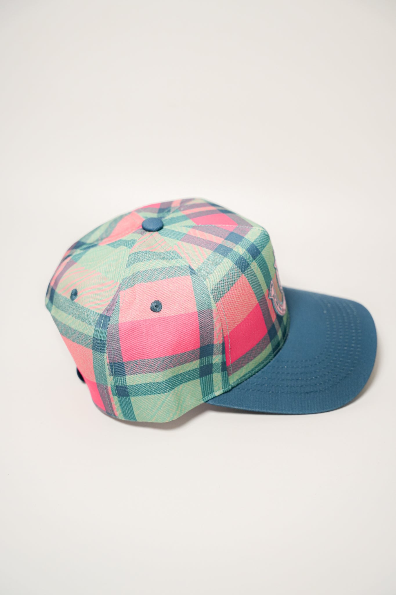 PLAID HORSESHOE CANVAS CAP