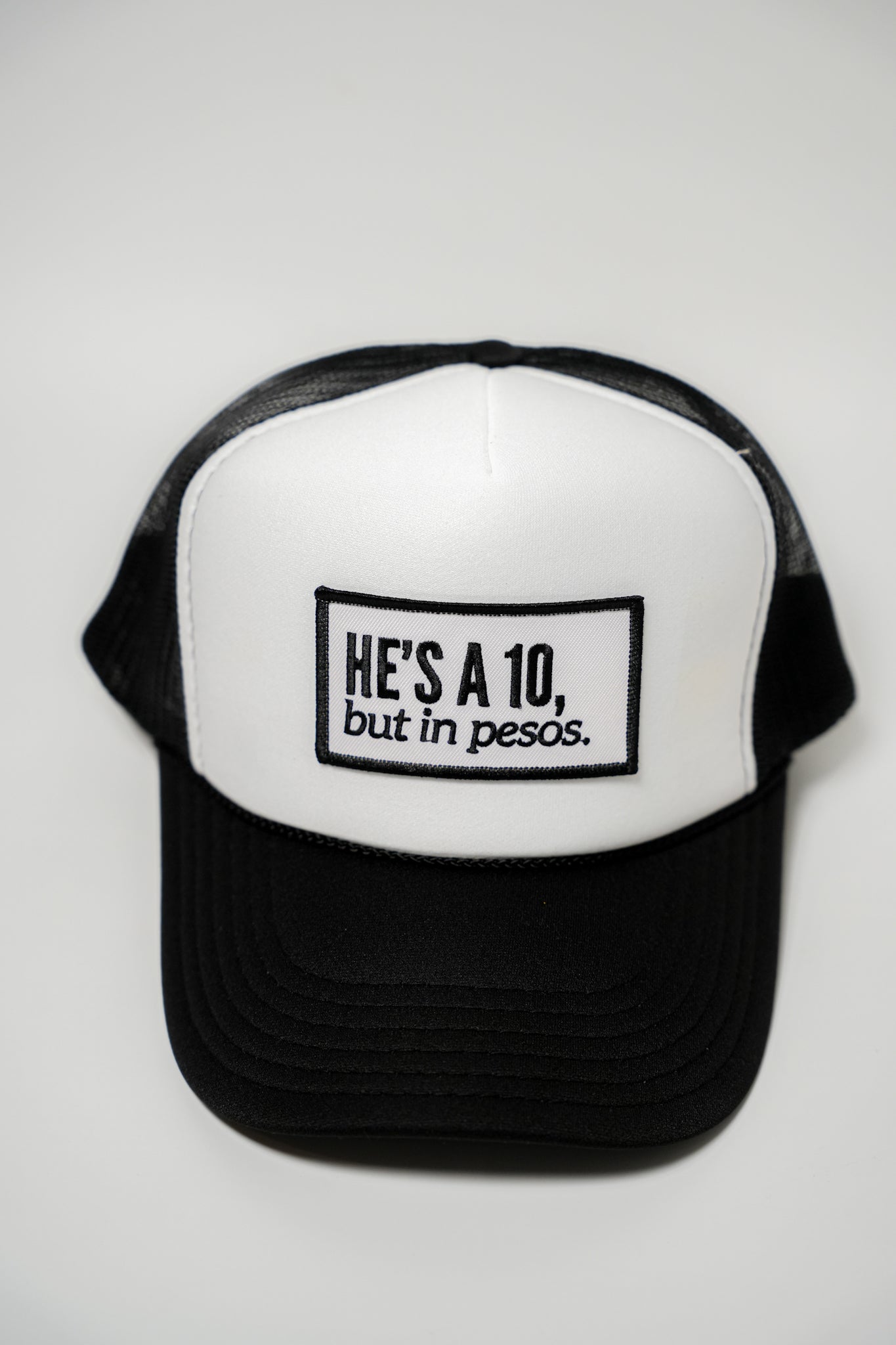 HE'S A 10, BUT IN PESOS TRUCKER HAT