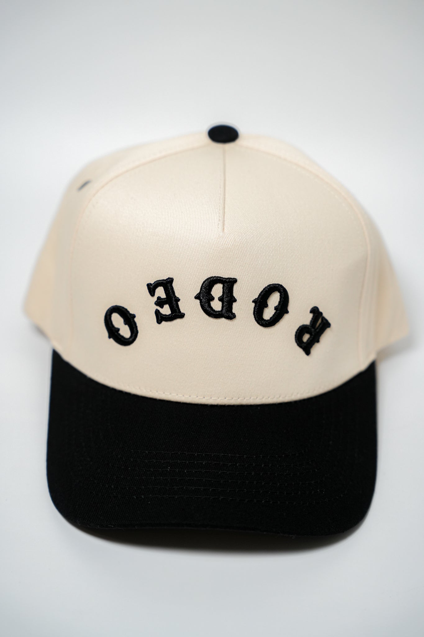RODEO - UPSIDE DOWN CANVAS CAP