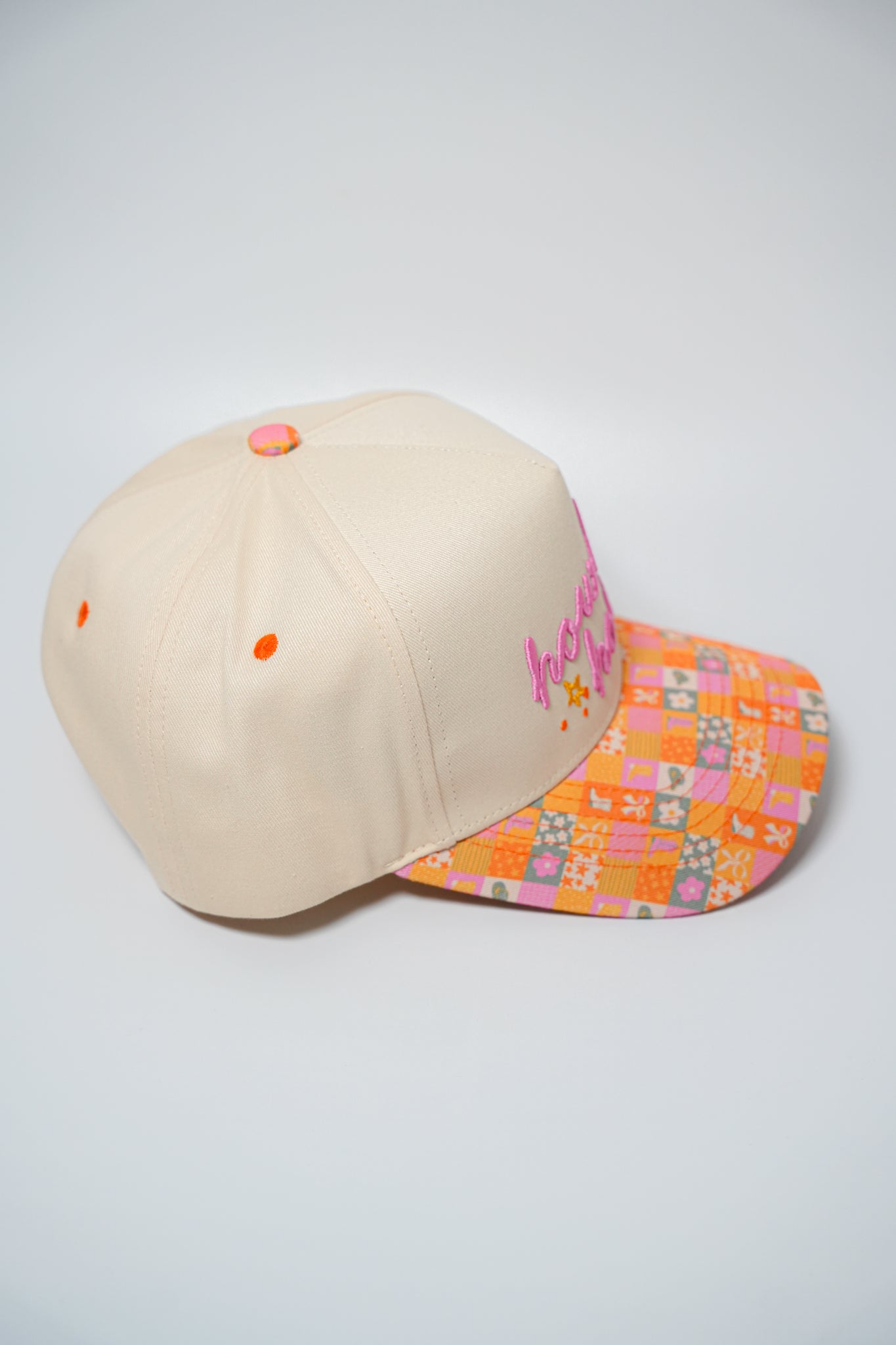 HOWDY HONEY CANVAS CAP