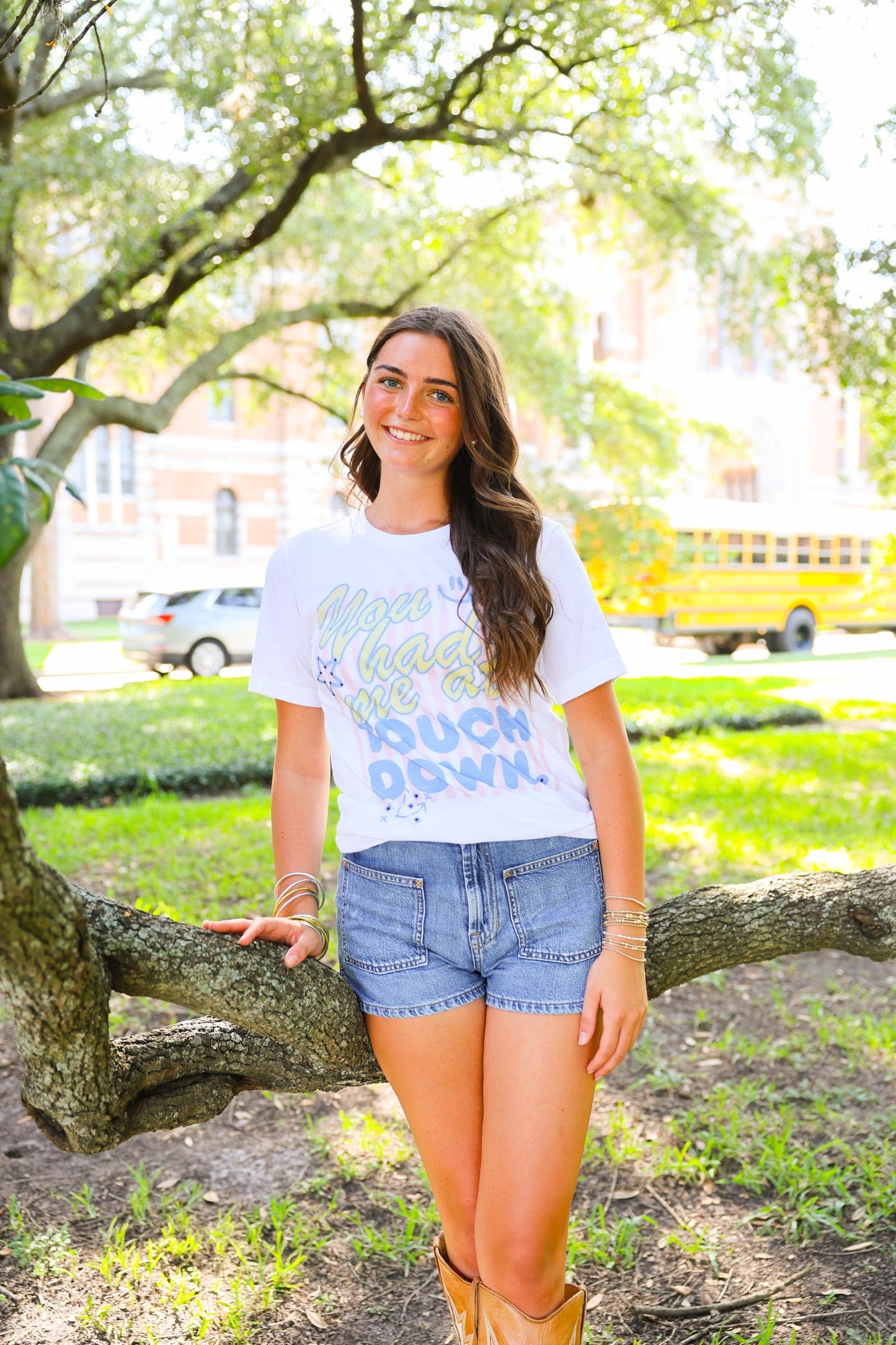 VARSITY SWEETHEART TEE