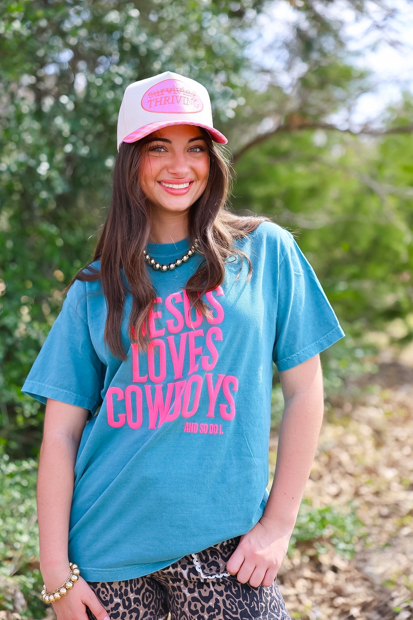 JESUS LOVES COWBOYS TEE | CREWNECK