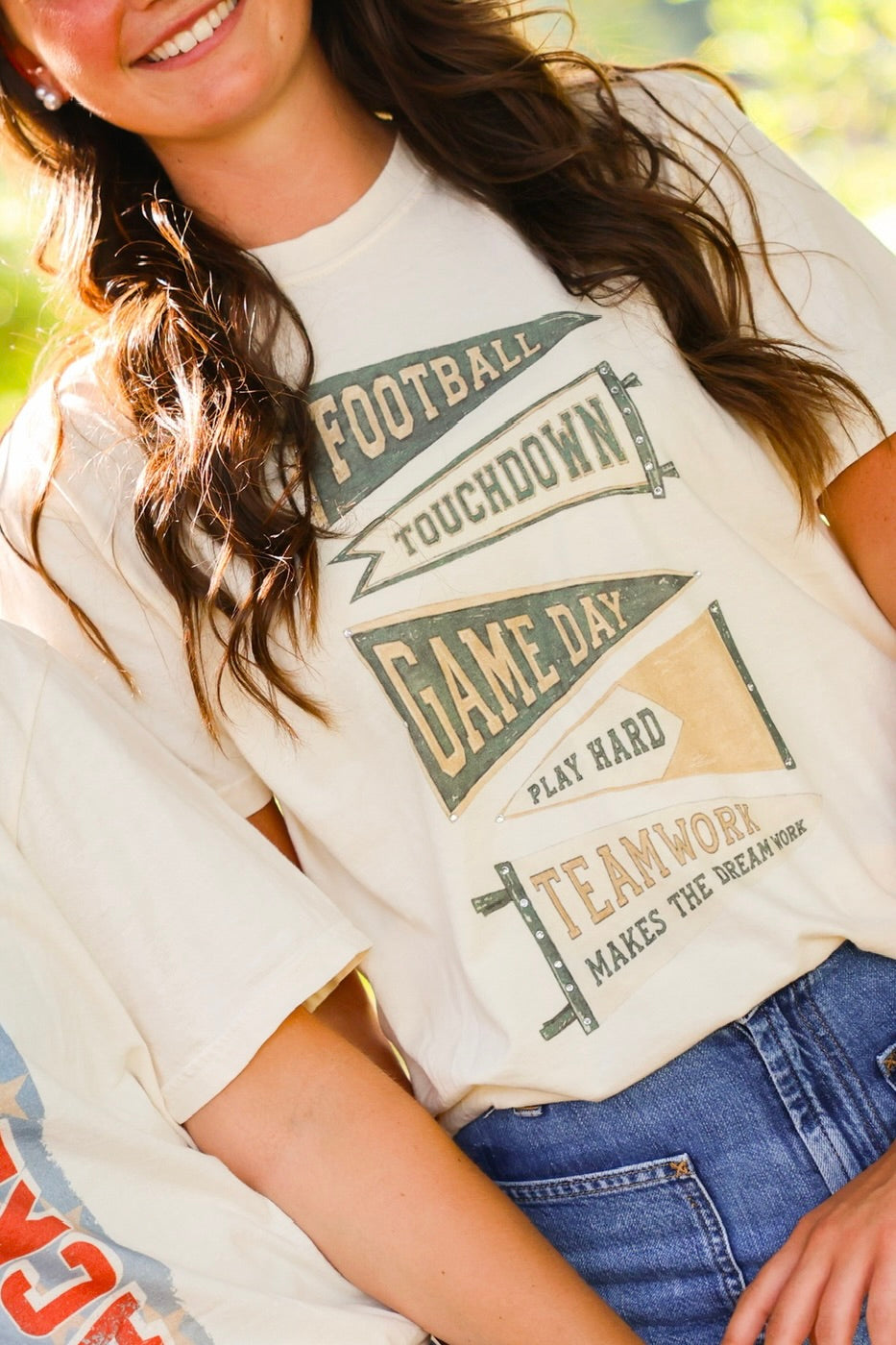 VINTAGE VICTORY TEE