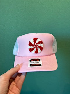 NUTCRACKER - LIGHT PINK AND WHITE TRUCKER WITH PEPPERMINT