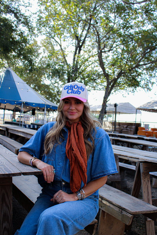 GIRLS ONLY CLUB CANVAS CAP